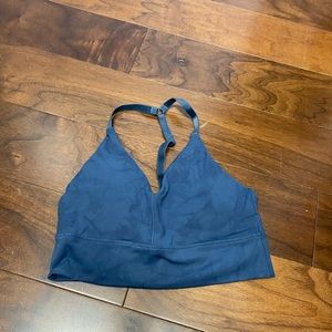 Size small alphalete sports bra